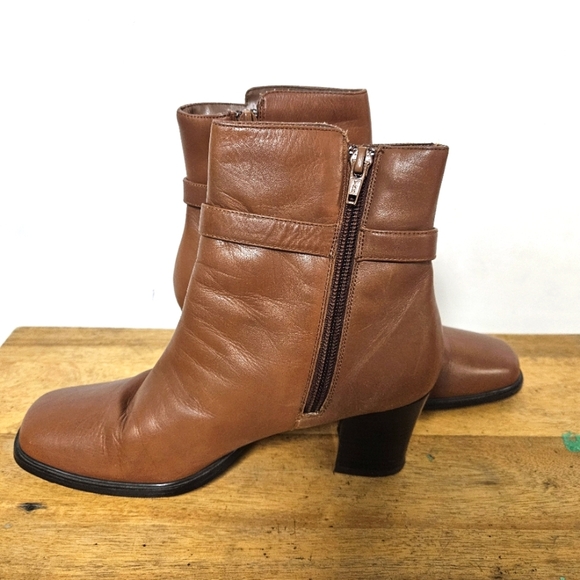 Karen Scott Women's Leather Ankle Boots Size 7.6 - Picture 10 of 16